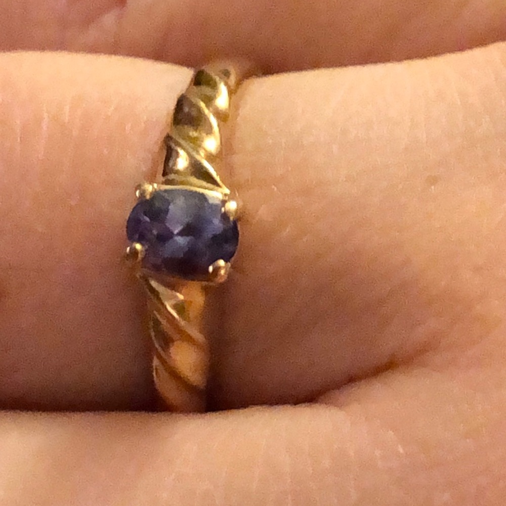 Tanzanite ring